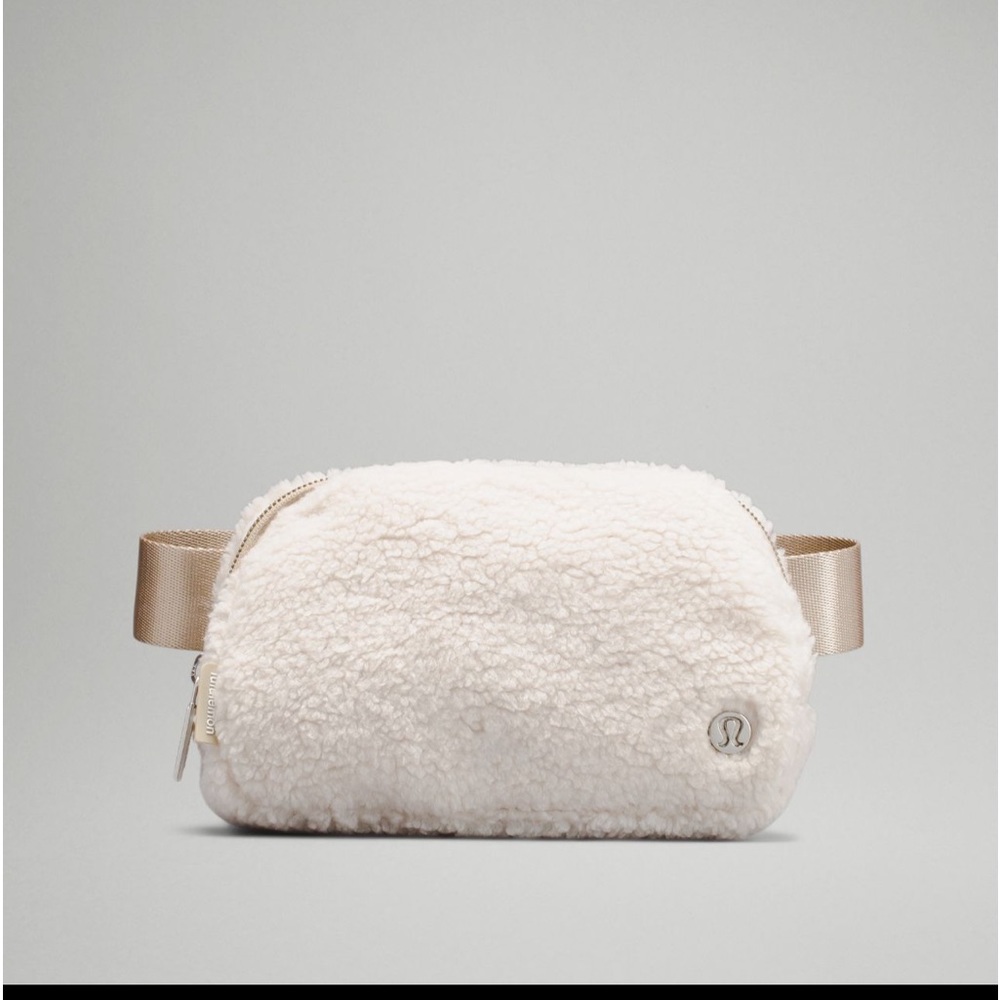 Lululemon FLEECE Belt Bags